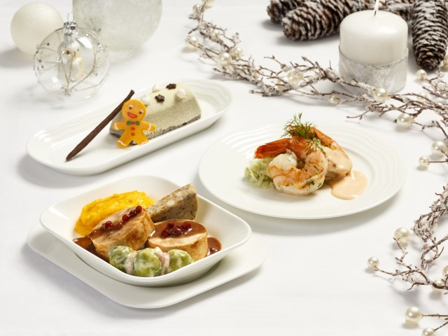 Festive menus and surprises on Emirates flights