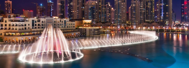 Shopping and entertainment at The Dubai Mall